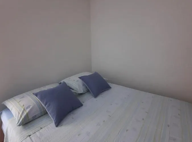 Anita * Brodarica (Sibenik-Knin)